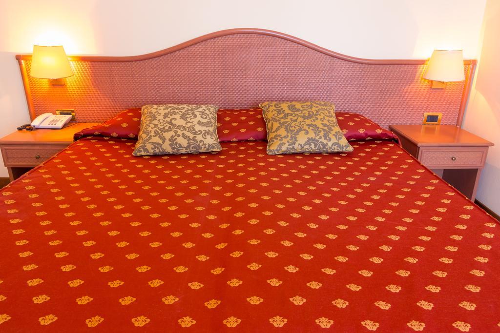 Hotel Principe ビビオーネ エクステリア 写真